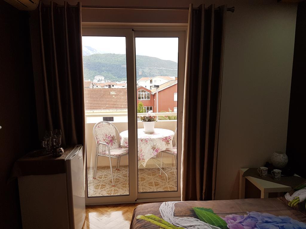 Galileo Apartment *