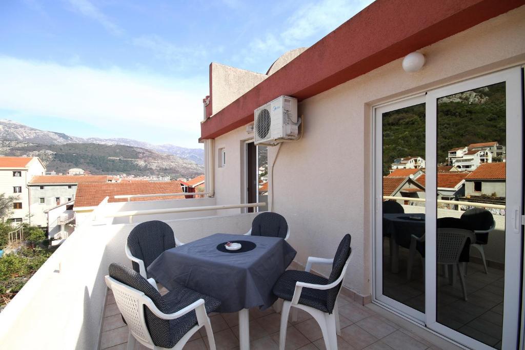 Galileo Apartment Budva